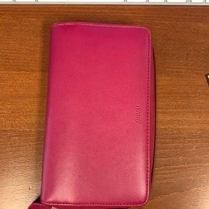 Pink Filofax Saffiano zip around binder